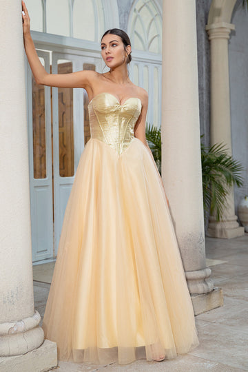 Princess A Line Sweetheart Vestido de fiesta largo dorado